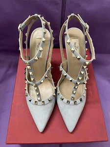 Valentino Garavani Rockstud Pointed Toe Pumps Suede 41.5 - Picture 1 of 6