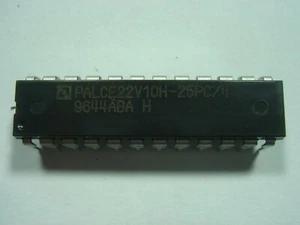 PALCE22V10H-25PC Processore #21-551 - Foto 1 di 2