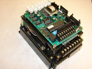 MAGNETEK GPD403-A005-00 ANTRIEB **XLNT** - Bild 1 von 3