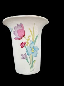 Japanese MARUEI Tall Flower Vase - Picture 1 of 7