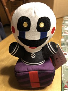 five nights at freddy's security puppet plush