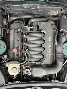 Jaguar XK8 x100 4.0 V8 Motor 60TKM - Bild 1 von 2
