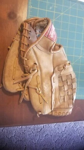 Vtg Rawlings Dave Winfield Baseball Glove RH - Picture 1 of 5