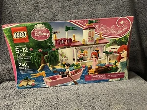 LEGO Disney Princess Il BACIO MAGICO DI ARIEL (41052) 250 pezzi Sirenetta Nuovo - Foto 1 di 2