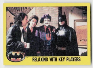 1989 Topps Batman #248 Relaxing with Key Players - Picture 1 of 2