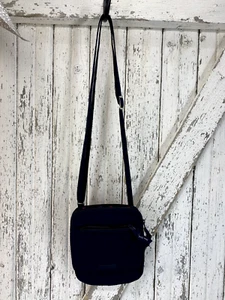 Vera Bradley Small Quilted Navy Microfiber Zip Crossbody Bag 8” h x 6.5” - Picture 1 of 11