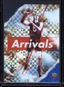 2024-25 Topps Finest Arrivals Cody Williams #A-9 Blue X-Fractor/99 (RC) - Imagen 1 de 2