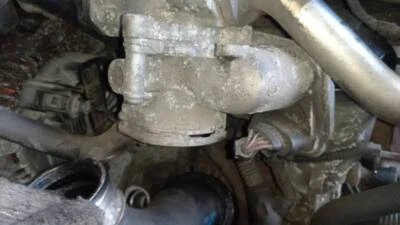 Válvula de carrocería de acelerador de alto flujo Volkswagen Passat 2007 (control de aire #1898395-84 Foto 1 de 4