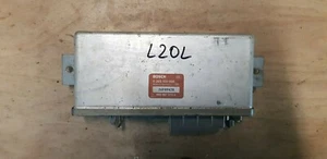 Audi A80 1992 ABS Control Unit Bosch 0265100056 4A0907379A L20L - Picture 1 of 4