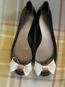 Ted Baker 蝴蝶饰平底鞋女| eBay