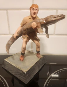 Steve Irwin with Crocodile Original Figure by artist Charles Caldwell - Picture 1 of 6