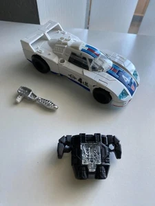 Transformers Power Of The Primes Autobot Jazz Deluxe Class Complete - Picture 1 of 8