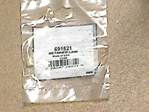 Genuine OEM Briggs & Stratton Link Retainer 691521 * Made in USA * US Seller - Picture 1 of 3
