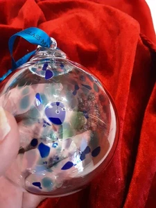 IRISH HANDMADE GLASS COMPANY ORNAMENT Mouth Blown Hand Cut Wild Atlantic - Picture 1 of 14