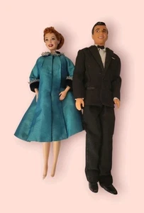 I Love Lucy Barbie bambola Lucy & Ricky Ricardo episodio 50 Lucy Is Enceinte Barbie - Foto 1 di 15