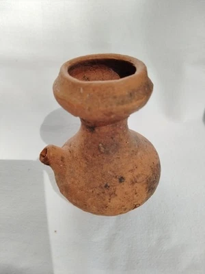 TRÈS RARE  ANCIENNE LAMPE A HUILE ROMAINE EN TERRE CUITE - Photo 1/4