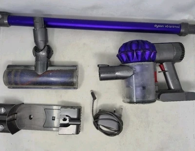Dyson V6 Cord-Free Vacuum - Image 1 of 4
