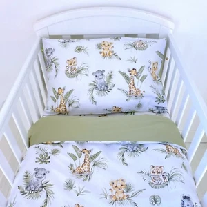 Baby Jungle Animals 100% Cotton Cot or Cot Bed Bedding Set – Reversible - Picture 1 of 11