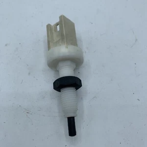 1.810.067 EPS BREMSLICHTSCHALTER LANCIA THEMA-DELTA FIAT ALFA ROMEO 33 75 - Bild 1 von 4