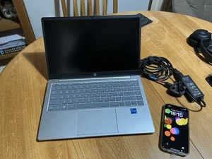 HP Laptop Pavilion SE 14-ep0524sa Core i5-1335U 16GB/512SSD 14.0" IPS Good - Picture 1 of 10