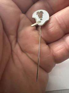 Vintage College Football UNIVERSITY OF TEXAS Souvenir Hat Lapel Stick Pin Sports - Picture 1 of 7