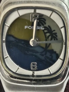 Fossil Ladies Big Tic ES-9740 Genuine Leather Quartz Analog Watch New Battery - Picture 1 of 11