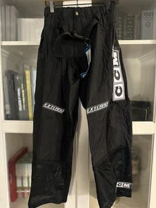 CCM Inline Roller Hockey Pants Black Size Junior Size Large Waist 28-30 - Picture 1 of 10