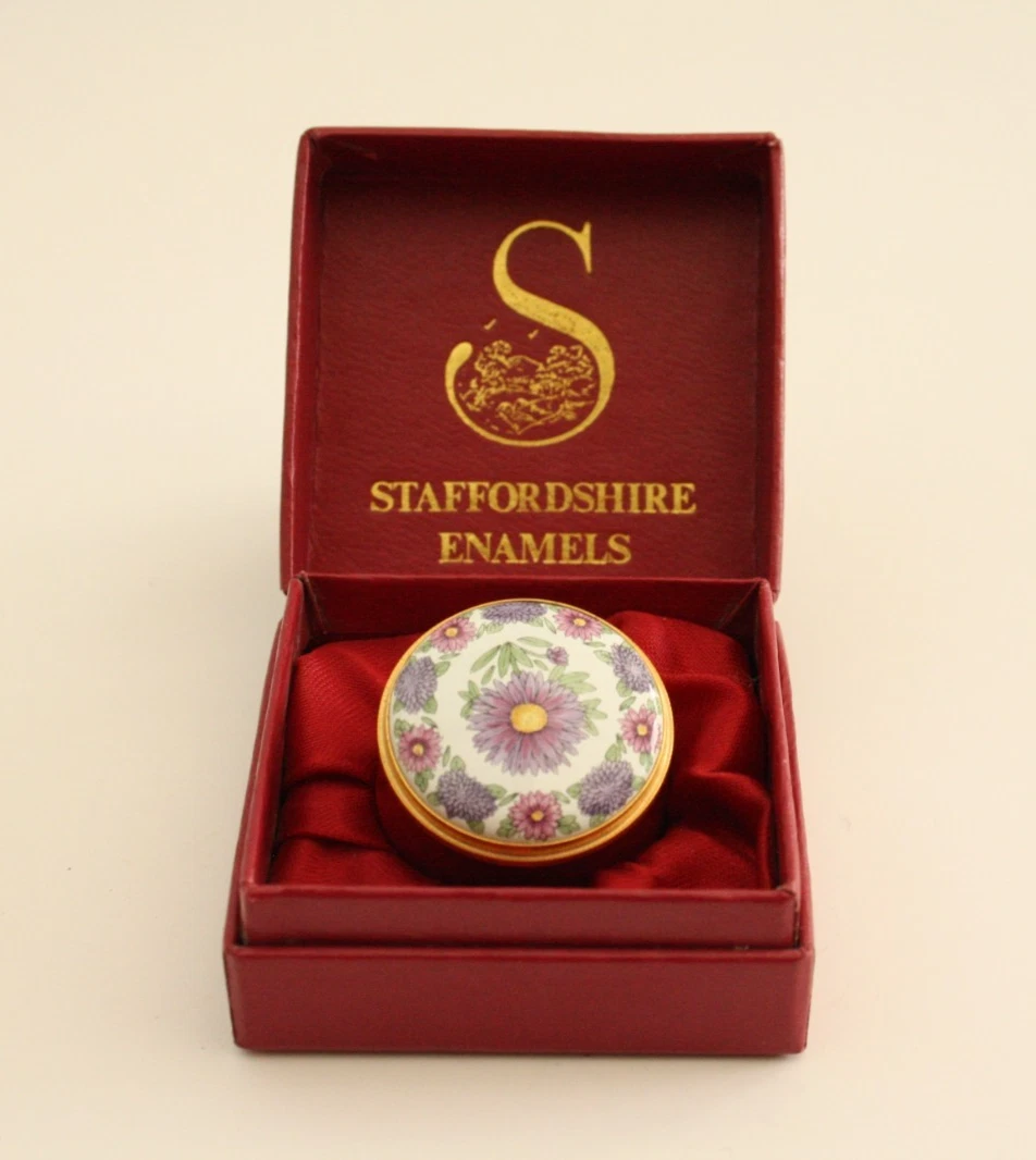 英国STAFFORDSHIRE ENAMELS ピルケース テディベアピルケース