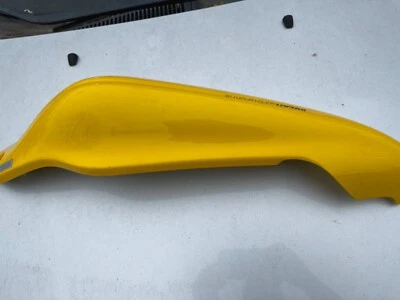 99 Ducati 900 SS Right Rear Tail Fairing Cover Plastic - Изображение 1 из 2