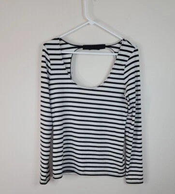 Top Victoria’s Secret espalda abierta manga larga rayas negro blanco talla M Foto 1 de 4