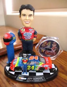 JEFF GORDON DuPont 24 Lot: 2002 Bobble Dobble Doll 7"; Pez Dispenser; 1:43 Car - Picture 1 of 18