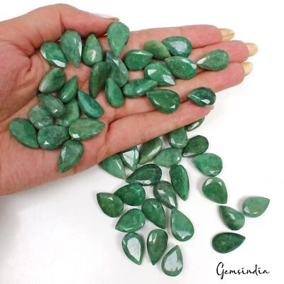Gemas sueltas para joyería 500 quilates/51 piezas naturales brasileñas verde esmeralda corte pera Foto 1 de 4