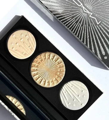 MAC FLASHING ICE Extra Dimension Skinfinish Trio Light 9g - Bild 1 von 4