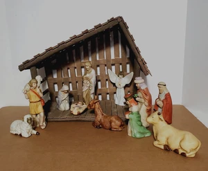 VTG 12 Piece CHRISTMAS AROUND THE WORLD Deluxe Nativity Set #54-252 no box - Picture 1 of 12