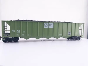 Roundhouse 1730 HO Scale National Steel 50' 5-Bay Hopper #1025 Model Train Car - Picture 1 of 15