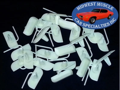 GM 1 1/4"-1 3/4" Cuerpo Guardabarros Lateral Puerta Vinilo Top Moldura Borde Clip Clips 25 piezas E Foto 1 de 3