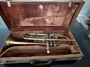 Vintage Conn Elizabeth Forward Marching Band Trumpet 1959-1960- 636510 -W/Case - Picture 1 of 21