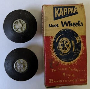Vintage KAP-PAK #437 Pair of 1-1/4" Streamlined Wheels in Box for Gas Airplanes - Picture 1 of 1