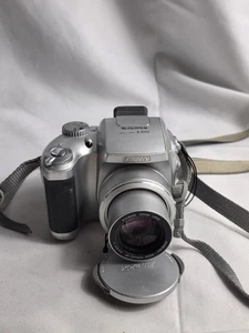 FUJIFILM FinePix S3100 4MP Digital Camera With 6x Optical Zoom Tested Working - Picture 1 of 5