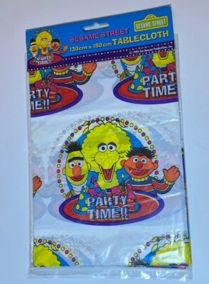 ¡NUEVO! Mantel vintage Sesame Street Party Time 1996 nuevo en paquete 130x180 cm Foto 1 de 2