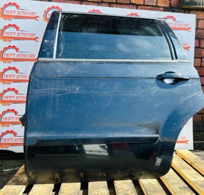 PUERTA IZQUIERDA LADO PASAJERO TRASERO FORD GALAXY MK4 COMPLETA NSR EN NEGRO 2010-2015 Foto 1 de 4