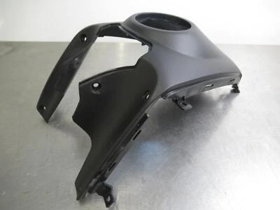 EB1338 2020 20 MOTO GUZZI V85 TT TANQUE DE COMBUSTIBLE CUBIERTA PANEL CENTRAL Foto 1 de 4