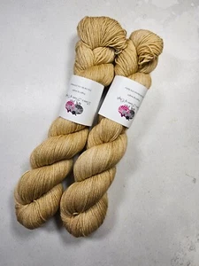 SW Merino / Nylon yarn, Fingering weight, 100g, CAMEL - Picture 1 of 4