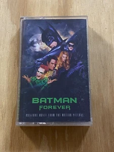 Batman Forever Soundtrack Cassette Tape 1995 Warner Bros Complete VG 82759-4 Vtg - Imagen 1 de 7