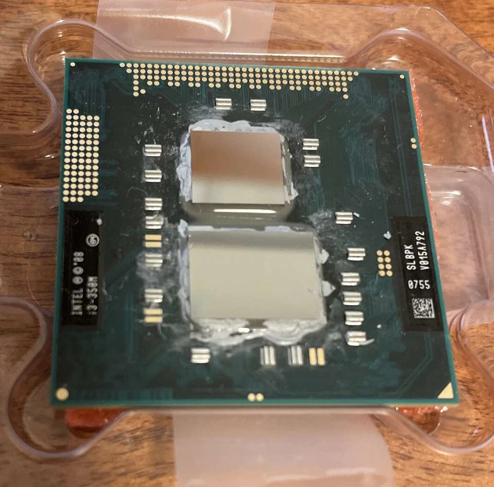 Genuine Intel® Core i3-350M Laptop CPU for TOSHIBA Satellite A665-S6050 Notebook - Image 1 of 1