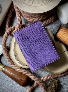 Handgefertigte Herren Violett Lachs Leder Schmal Kartenetui, Luxus Mini Geldbörse - Bild 1 von 7