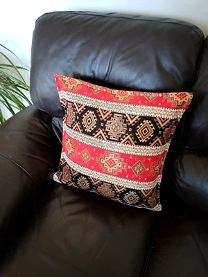 45cm x 45cm Woven Kilim Cushion Cover Turkish/ Moroccan Style - Image 1 of 4