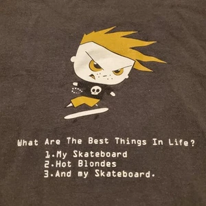 To The Edge Shirt Mens Medium Skater Blonde Graphic Tee Humor Skateboarding - Picture 1 of 10