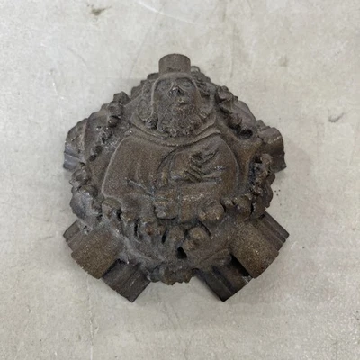 Piedra original de la catedral de Winchester c.1400 - talla reproducida Foto 1 de 4