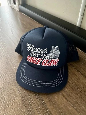 Sombrero de Pesca Garra de Águila Enganchado Edición Limitada Foto 1 de 4